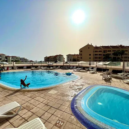 Cozy 2bd In Cristianos, The Heights Apartment Los Cristianos (Tenerife)