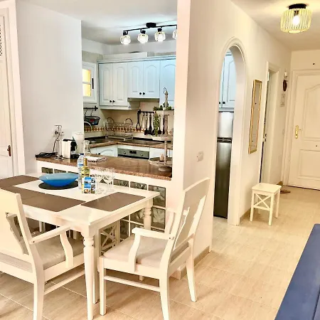 Apartment Cozy 2bd In Cristianos, The Heights *