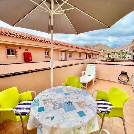 Cozy 2bd In Cristianos, The Heights