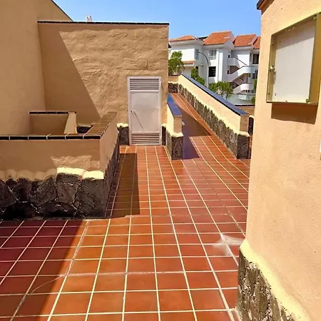 Cozy 2bd In Cristianos, The Heights Apartment