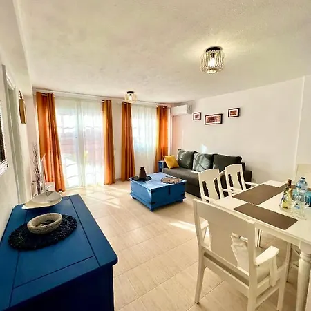 شقة Cozy 2bd In Cristianos, The Heights لوس كريستيانوس